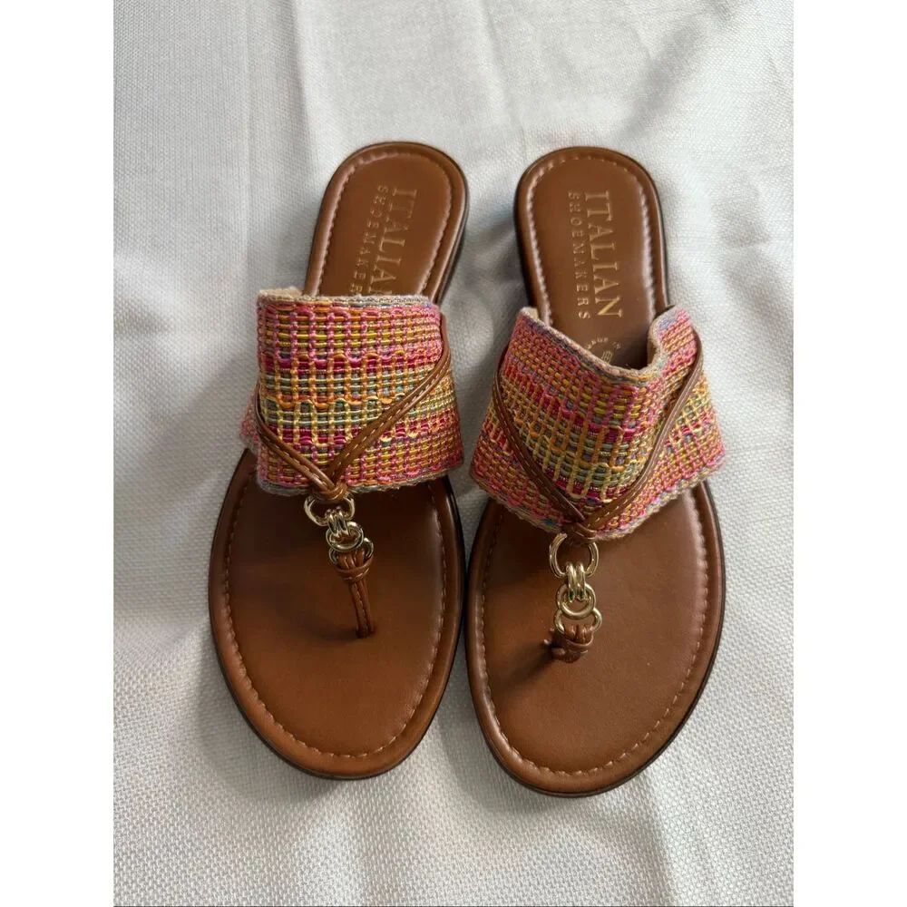 Italian Shoemakers Camy Sandals Flip Flops Size 7